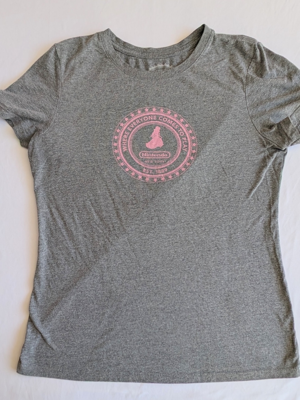 Nintendo New York Official Womens T-Shirt XL Pink Princess Peach Graphic